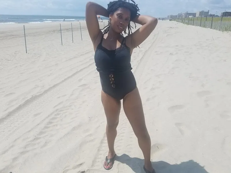 Live sex webcam photo for Sexyfranchy82 #7497351