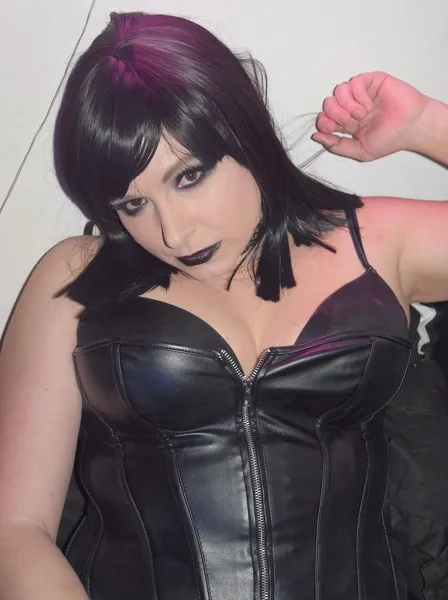 Live sex webcam photo for HotWifeSarah #7135381