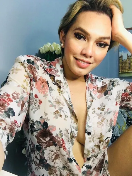 Live sex webcam photo for yourTSplaymate #8429936