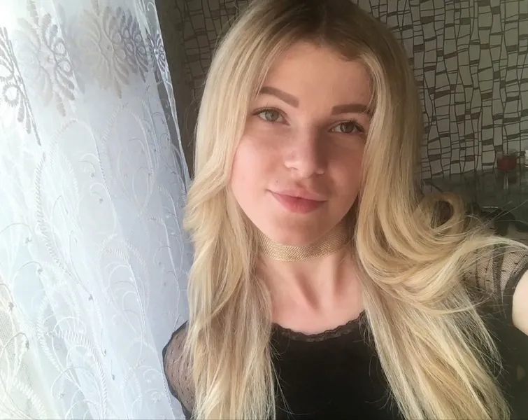 Live sex webcam photo for Sweety_AngelX #2098342