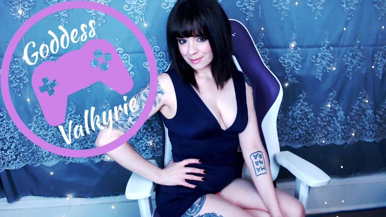 Live sex webcam photo for GoddessValkyrieRose #7845425