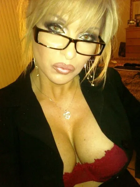 Live sex webcam photo for TyleneBuck #7374734