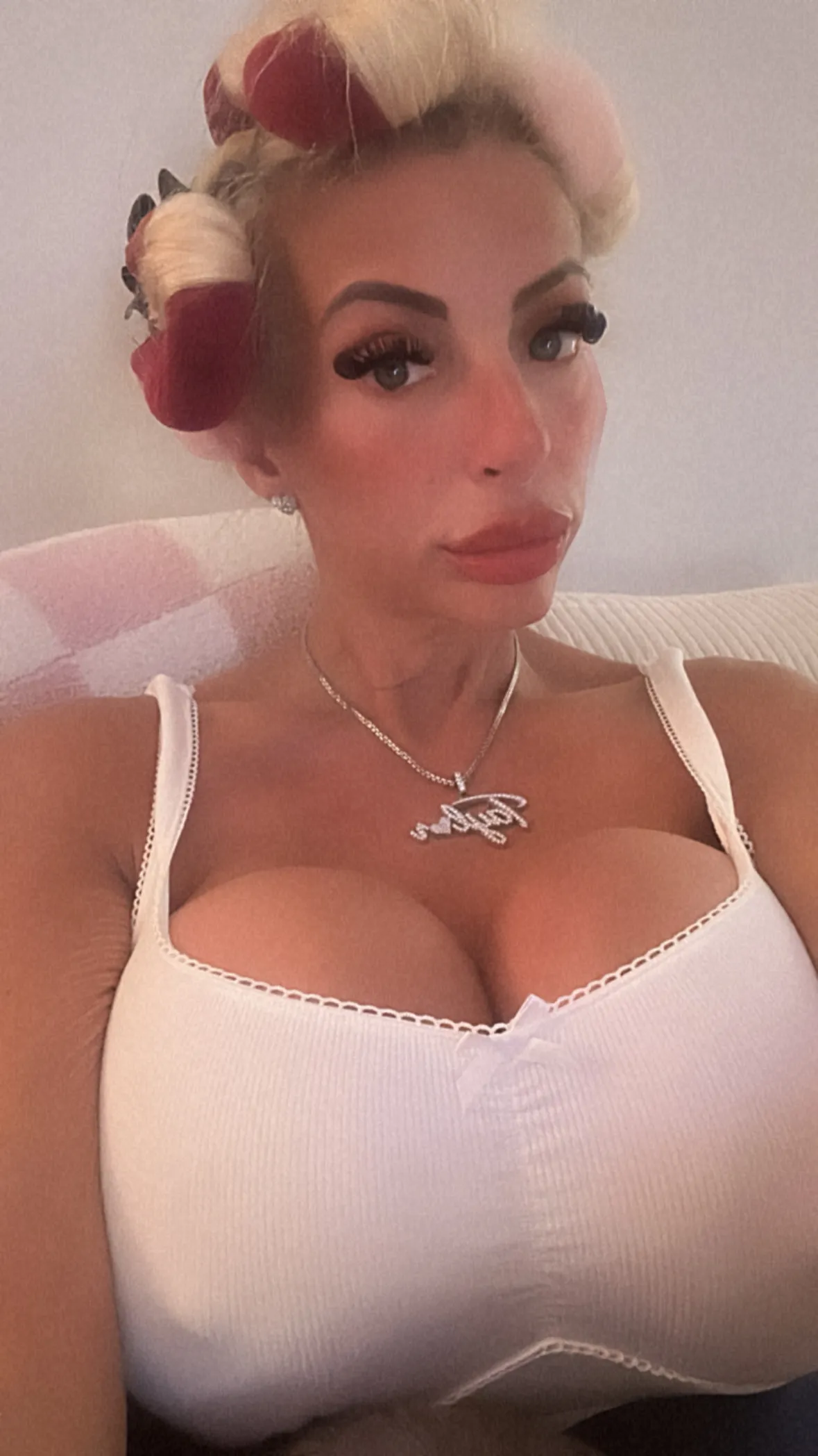 Live sex webcam photo for TAYLORSTEVENS #7889321