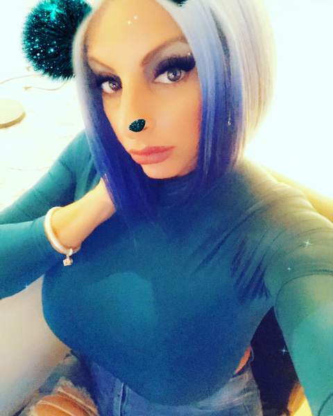 Live sex webcam photo for TAYLORSTEVENS #7889247