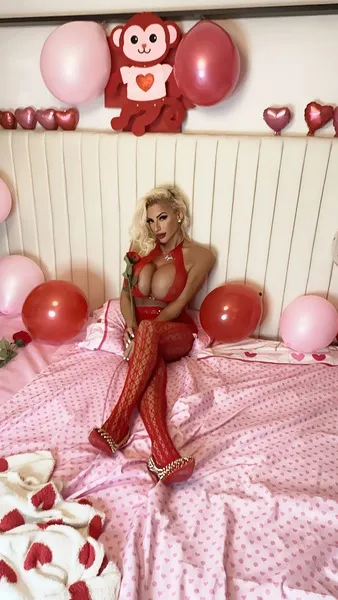 Live sex webcam photo for TAYLORSTEVENS #7889292