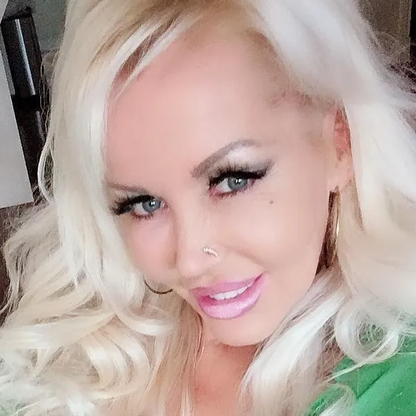 Live sex webcam photo for elixxx69 #2002481