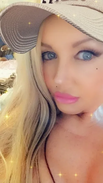 Live sex webcam photo for elixxx69 #2002480