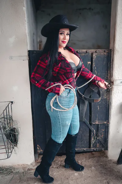 Live sex webcam photo for SamanthaPratss #2706303