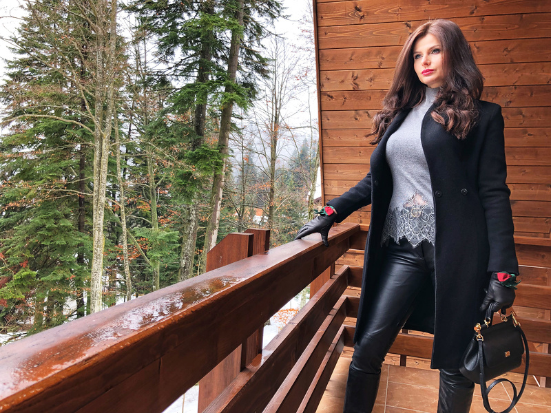 Live sex webcam photo for MISTRESSNYLONS #7790749