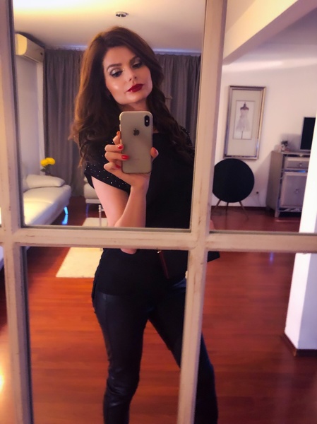 Live sex webcam photo for MISTRESSNYLONS #7790978