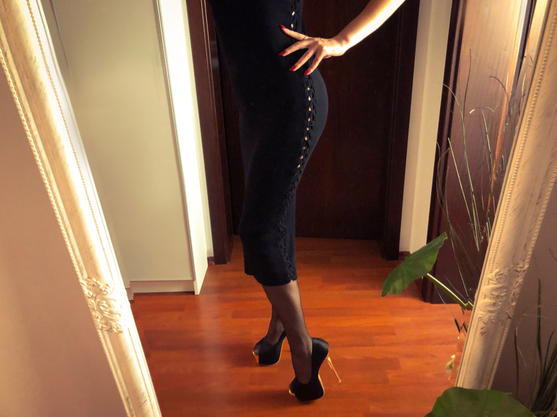 Live sex webcam photo for MISTRESSNYLONS #7790601