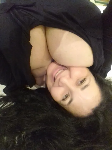 Live sex webcam photo for 44DD_CICCIOLINA #7871235