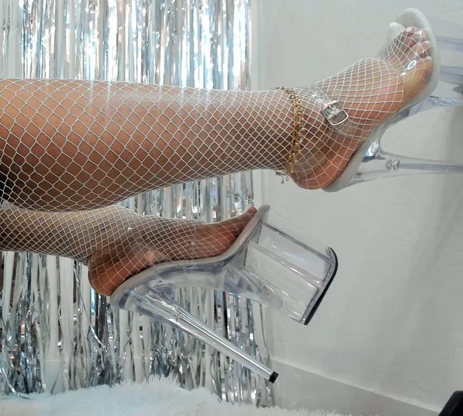 Live sex webcam photo for ladycap #3230754