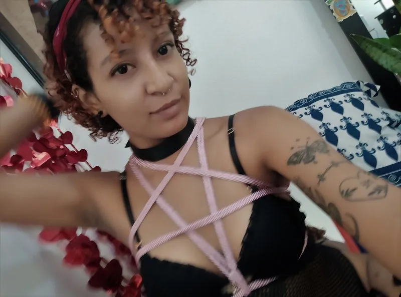 Live sex webcam photo for LizzRios #1764673