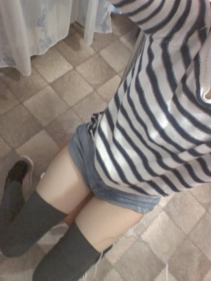 Live sex webcam photo for Layen #7919766