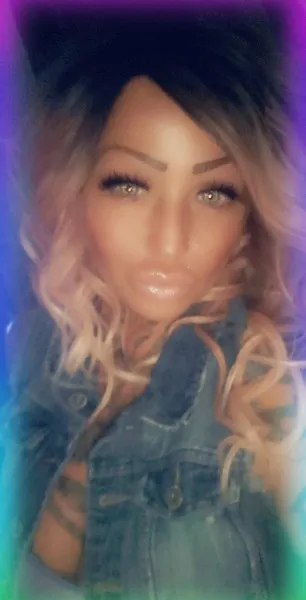 Live sex webcam photo for PamelagunnsXXX #7789196