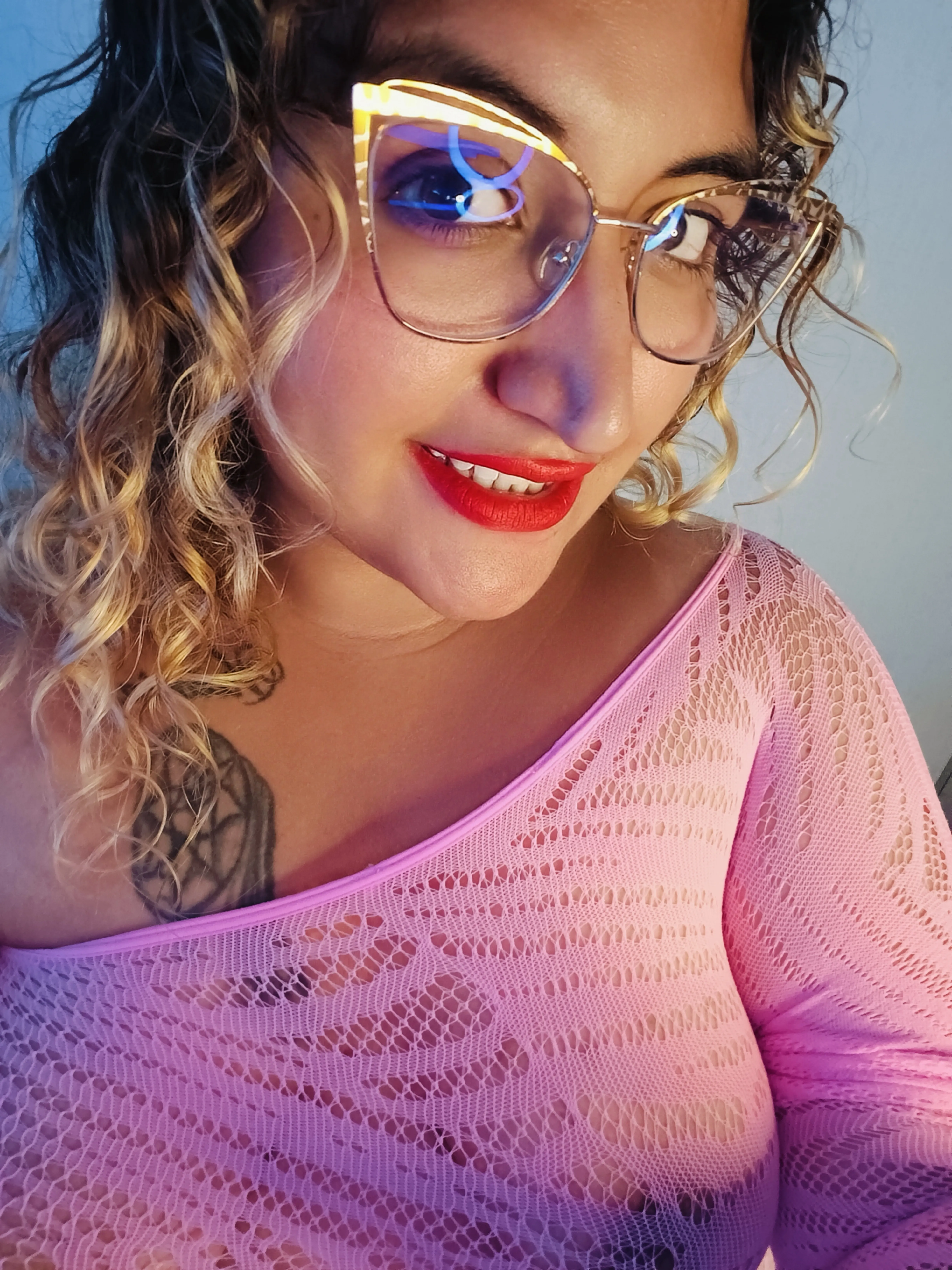 Live sex webcam photo for Sweet_X #7915743