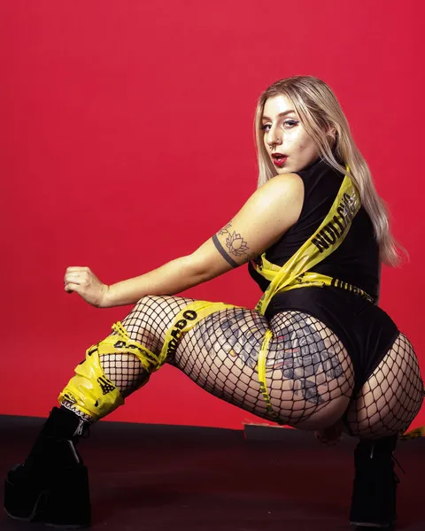 Live sex webcam photo for MarcelineWaters #7922437