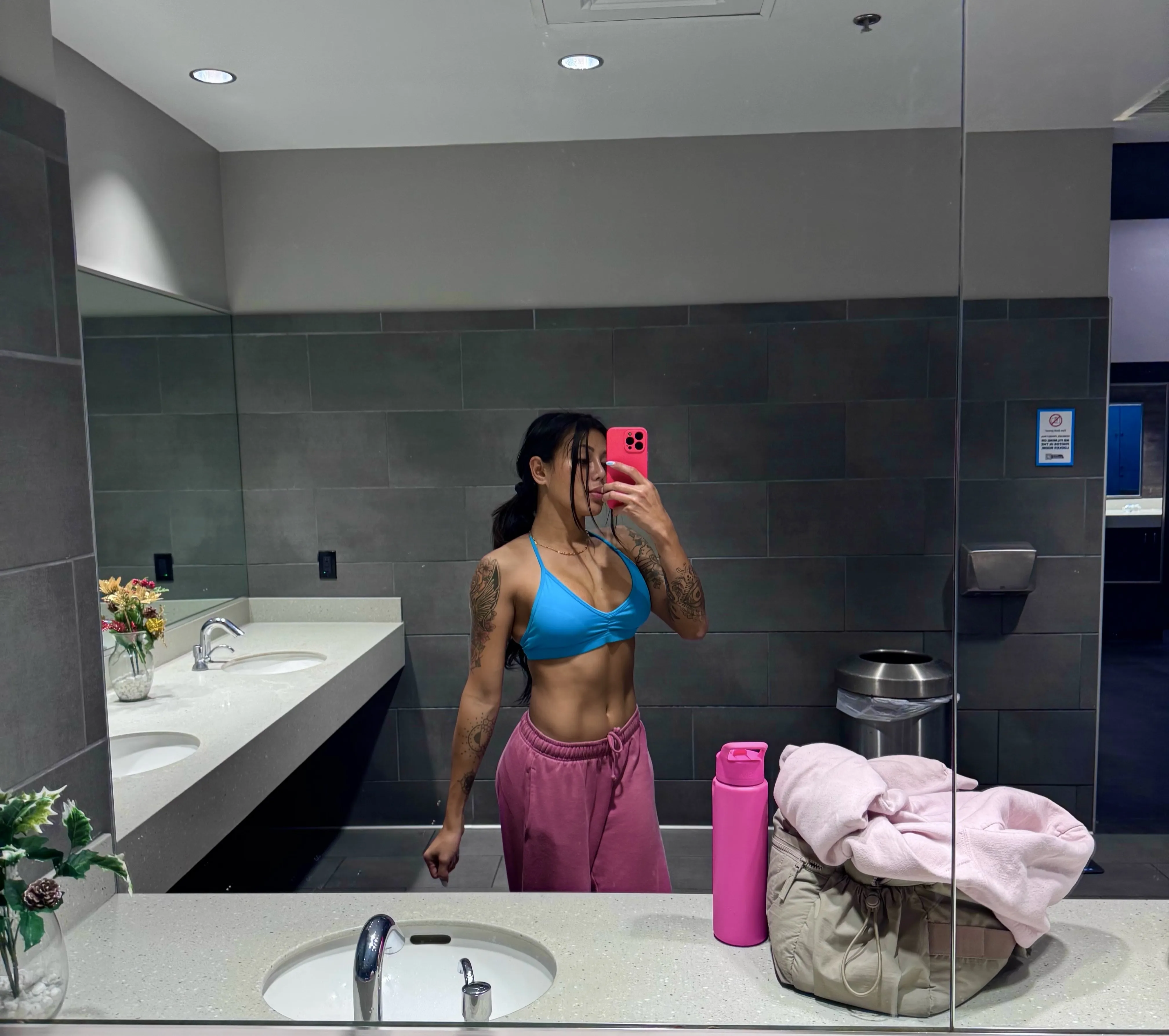 Live sex webcam photo for ExoticArya #8254250