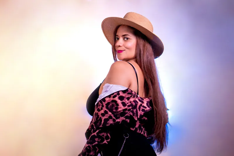 Live sex webcam photo for SoniaGresson #7404513