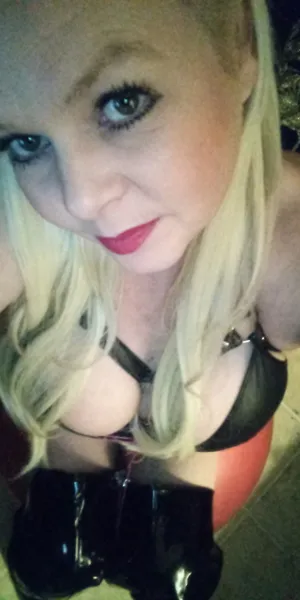 Live sex webcam photo for DelightfulDH #7806393