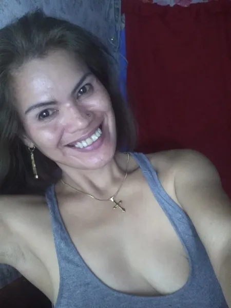 Live sex webcam photo for ApplePie20 #2229535