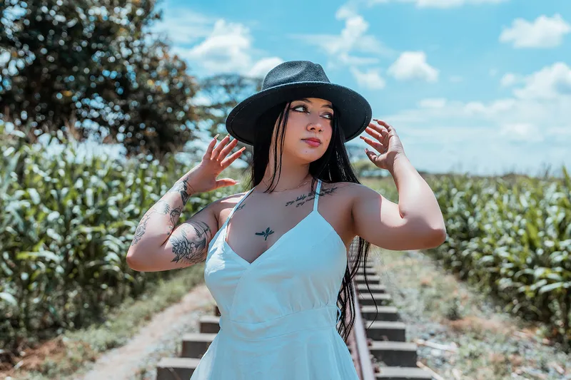 Live sex webcam photo for ErinHadid #6116424