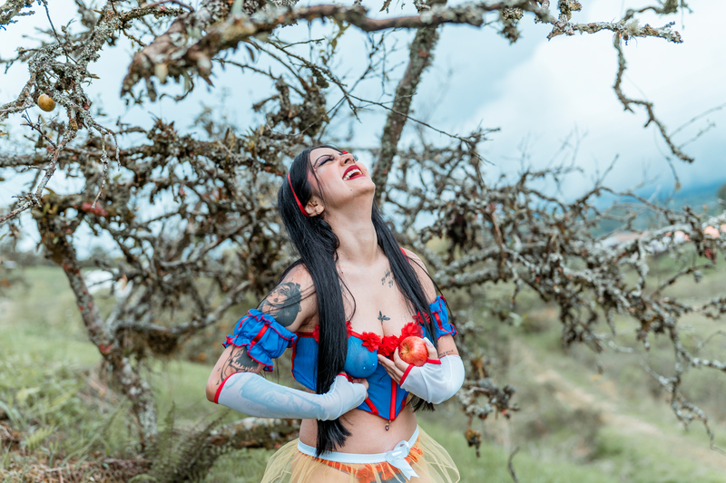 Live sex webcam photo for ErinHadid #6116374