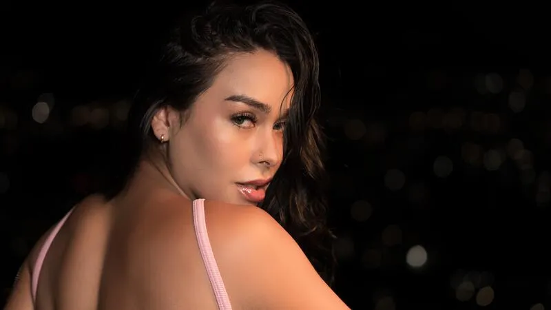 Live sex webcam photo for JuanitaSalvatore #7775069