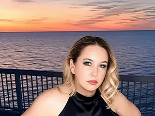 Live sex webcam photo for TITANIC_TITS #8096477