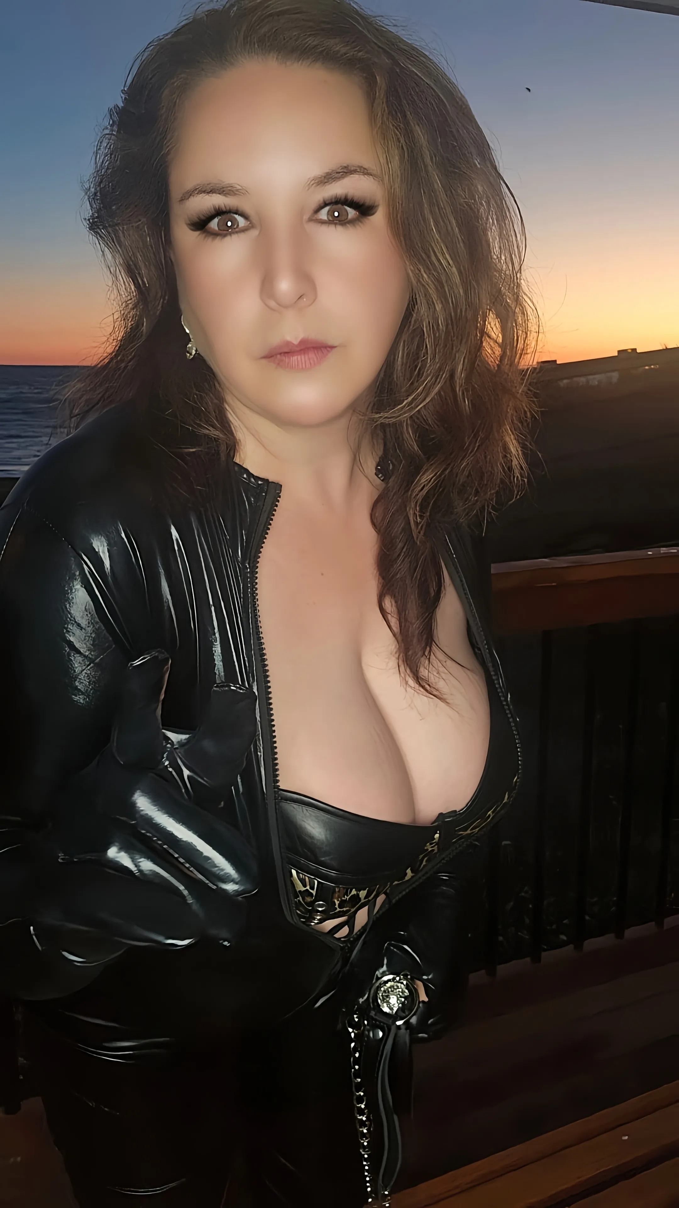 Live sex webcam photo for TITANIC_TITS #7874476