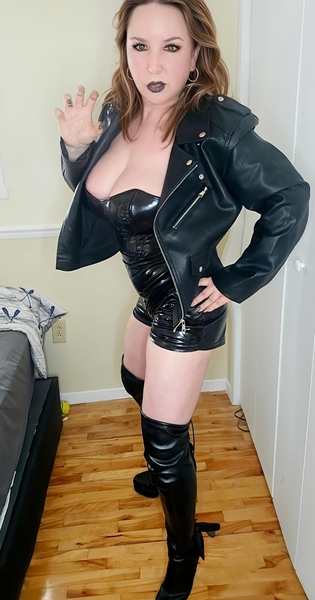 Live sex webcam photo for TITANIC_TITS #7874582