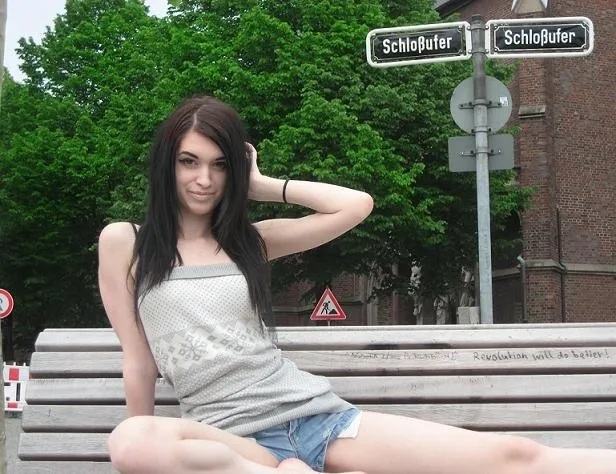 Live sex webcam photo for CumGetSome #1763528