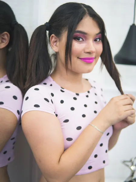 Live sex webcam photo for DakotaCollyas #7122491