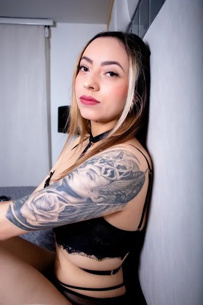 Live sex webcam photo for KathyMorriss #1718654