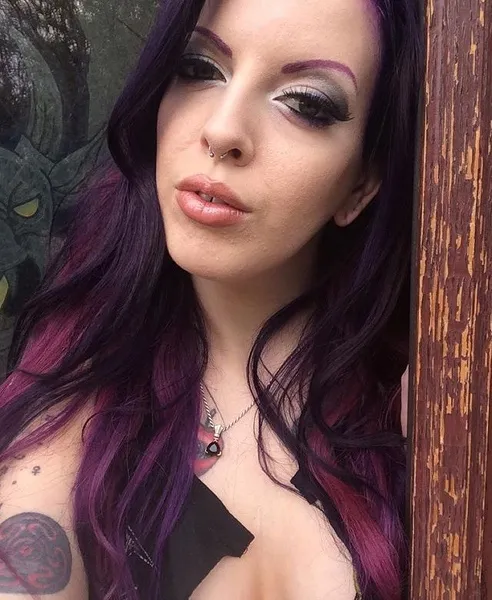 Live sex webcam photo for Penny_Poison #7320395