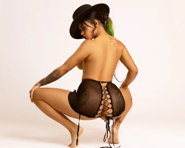 Live sex webcam photo for NathaliaFox #6037172