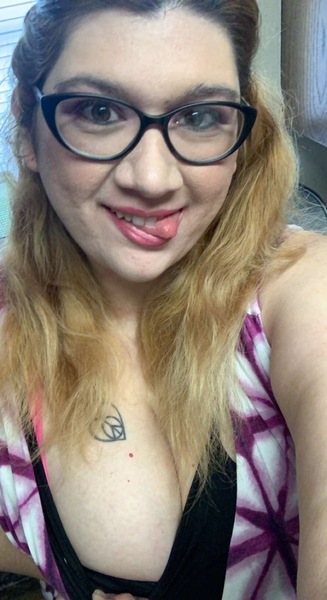 Live sex webcam photo for xXxMrsCoconutsxXx #2098533