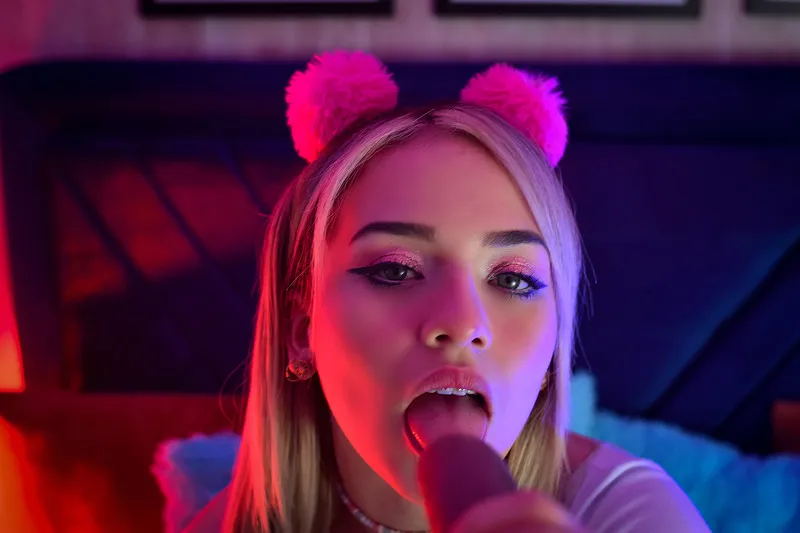 Live sex webcam photo for AbbyBlake #2879386