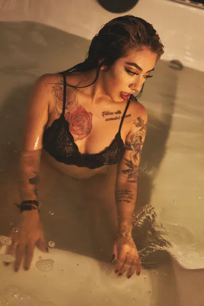 Live sex webcam photo for Saraahxxx #1852533