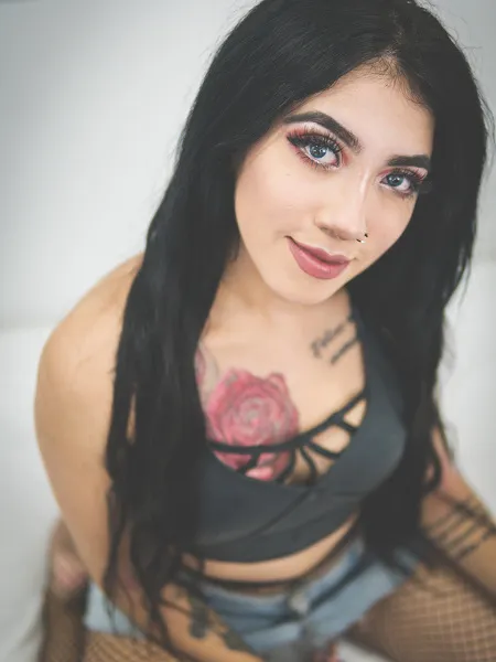 Live sex webcam photo for Saraahxxx #1852500
