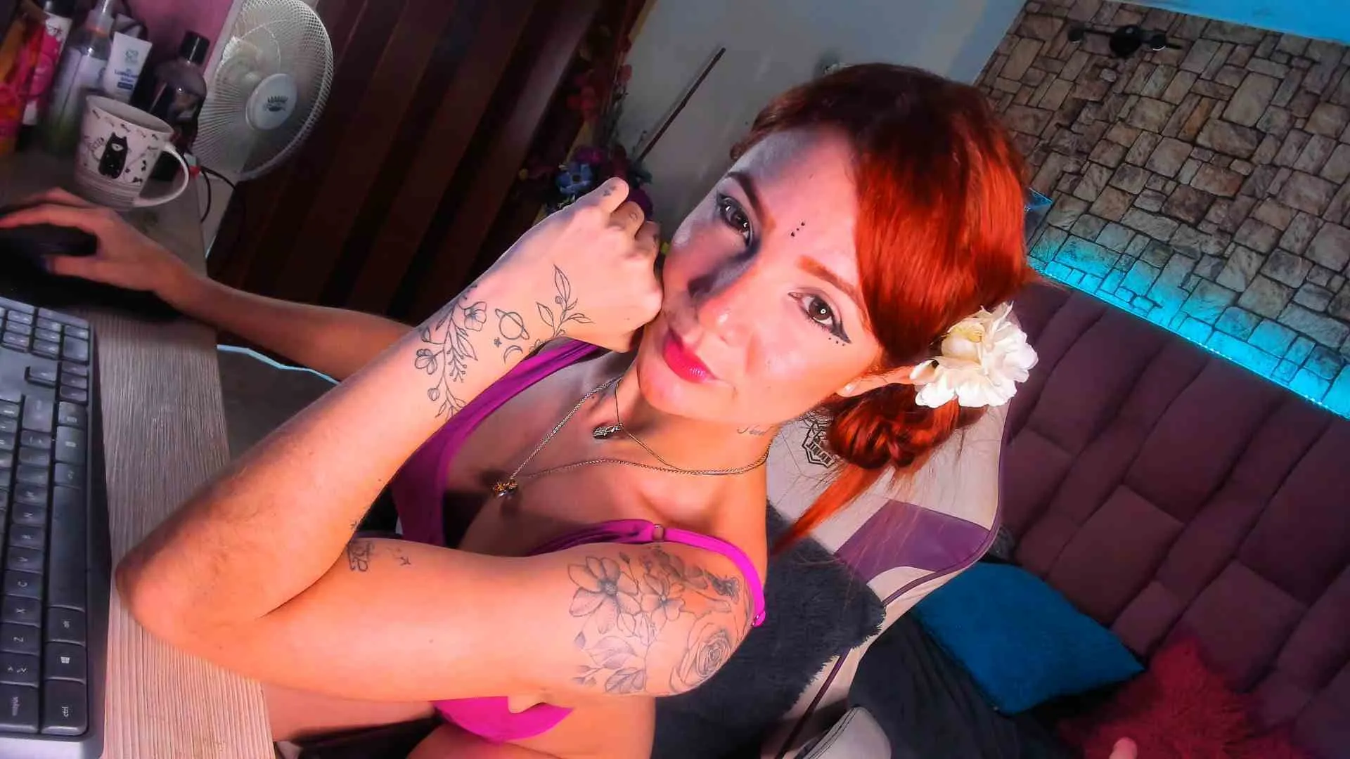 Live sex webcam photo for sweetyose #8049076