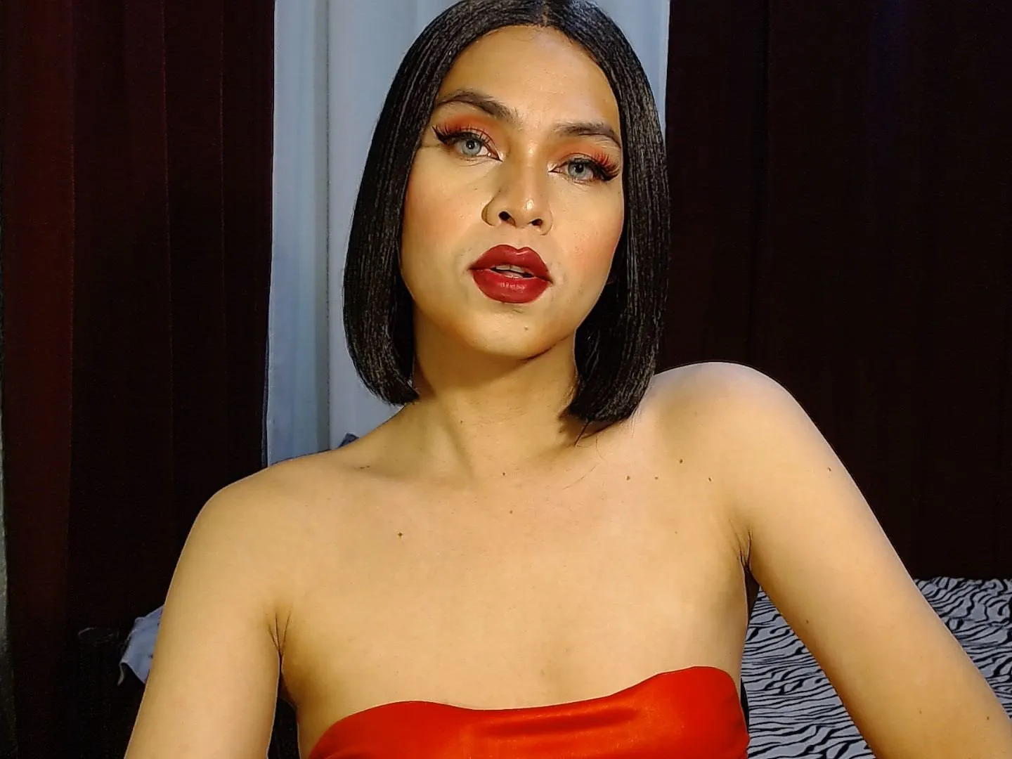 Live sex webcam photo for AsexyASIANRJ #5747160