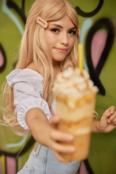 Live sex webcam photo for VannityValos #2520543