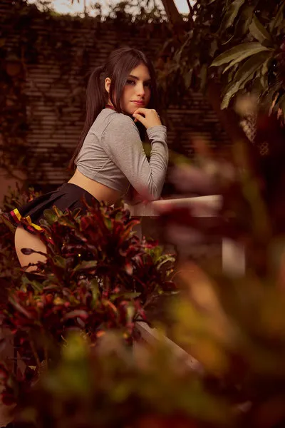 Live sex webcam photo for VannityValos #3058380