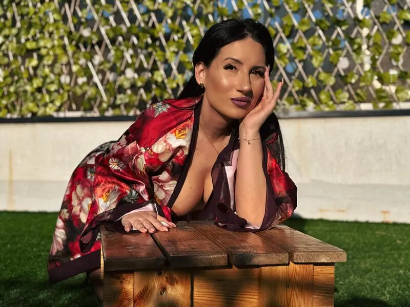 Live sex webcam photo for BeckyShine #7132837