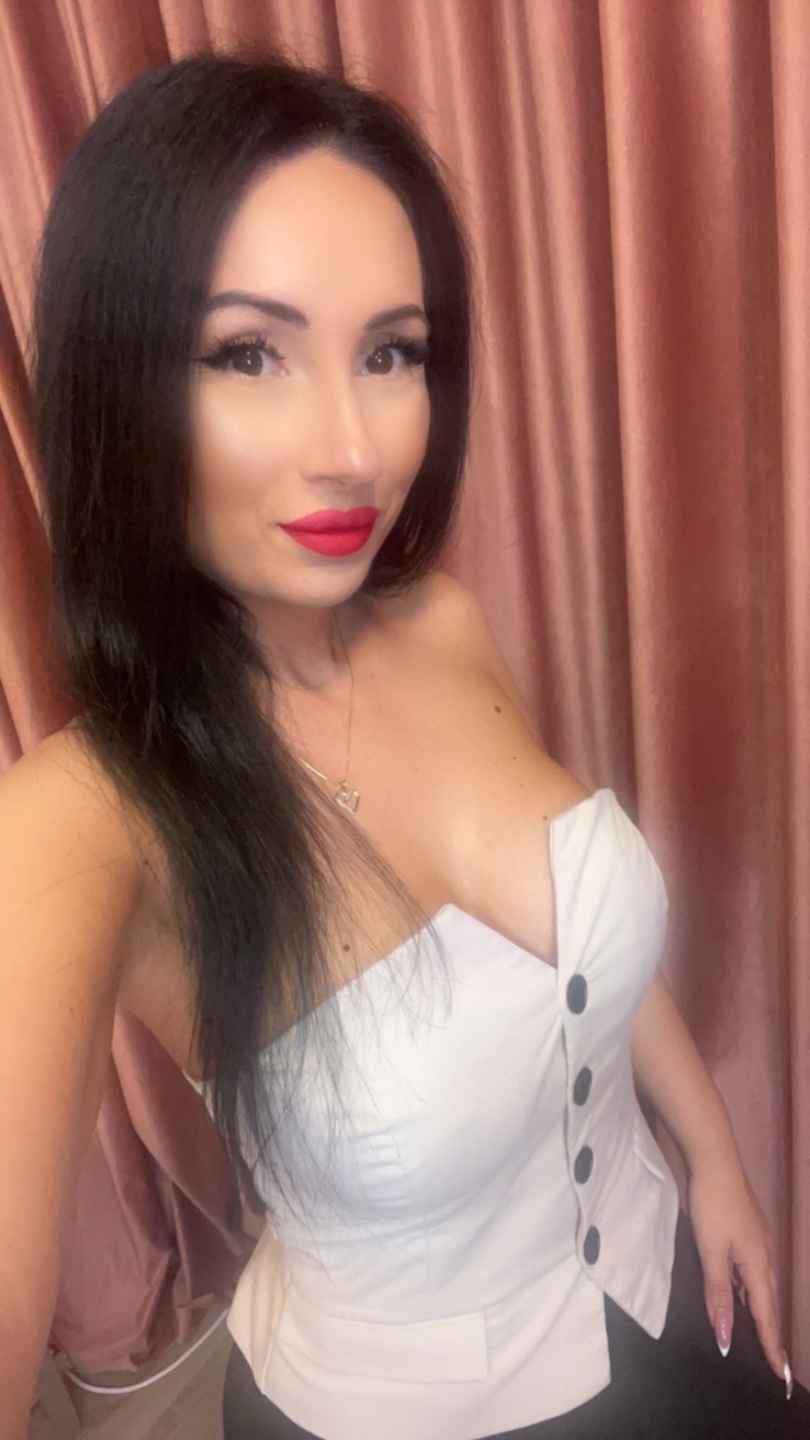 Live sex webcam photo for BeckyShine #7132791