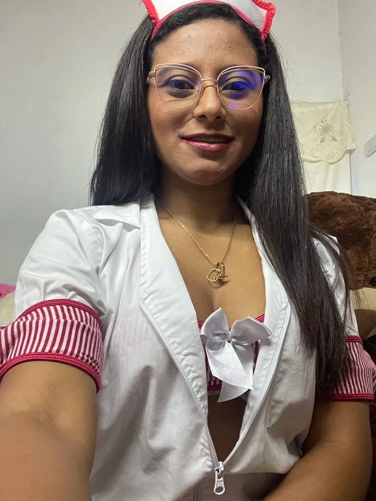 Live sex webcam photo for ColombiSofia #7439831