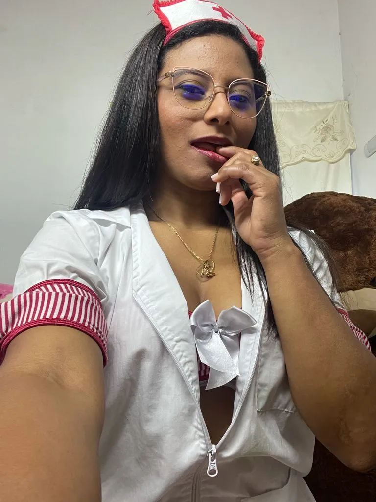 Live sex webcam photo for ColombiSofia #7439828