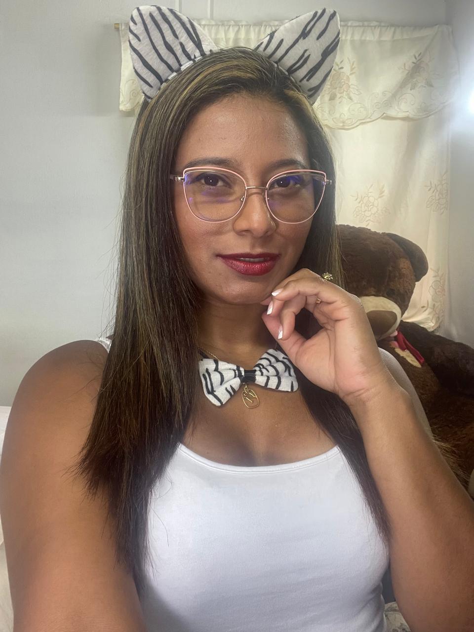 Live sex webcam photo for ColombiSofia #7439808